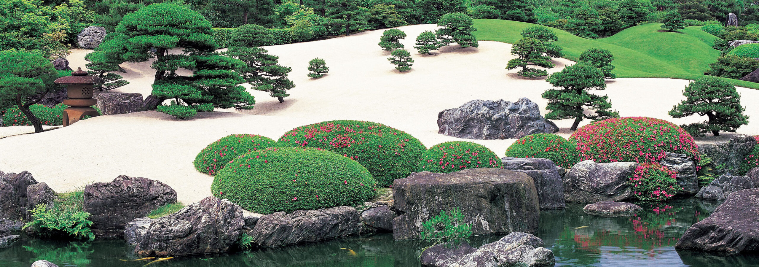 足立美術館白砂青松庭